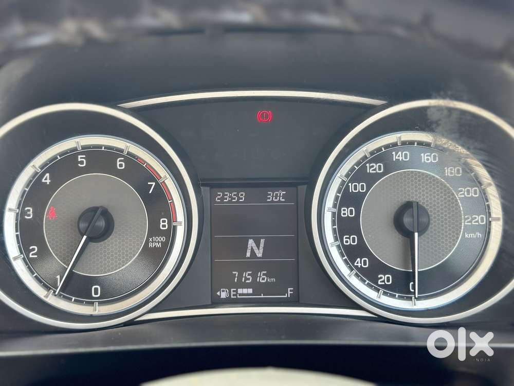 Maruti Suzuki Swift Dzire Amt Vxi, 2018, Petrol