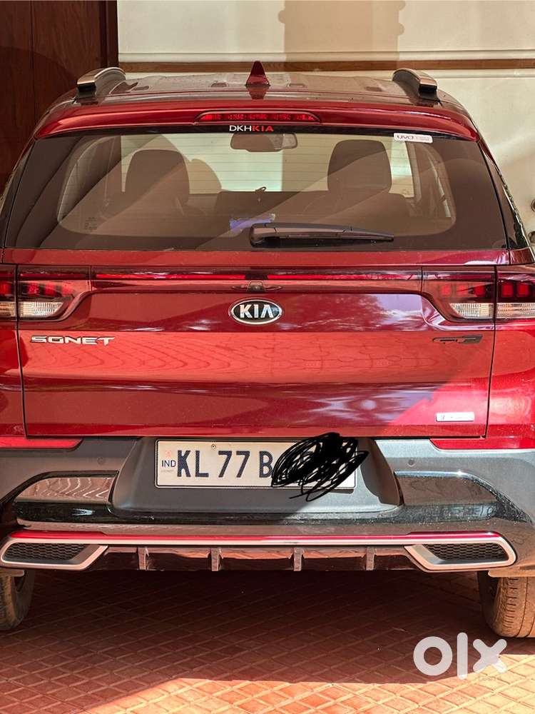 Kia Sonet Petrol Well Maintained