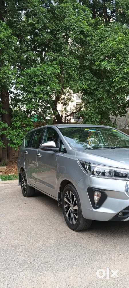 Toyota Innova Crysta [2020-ongoing] 2.4 Zx 7 Str, 2022, Diesel