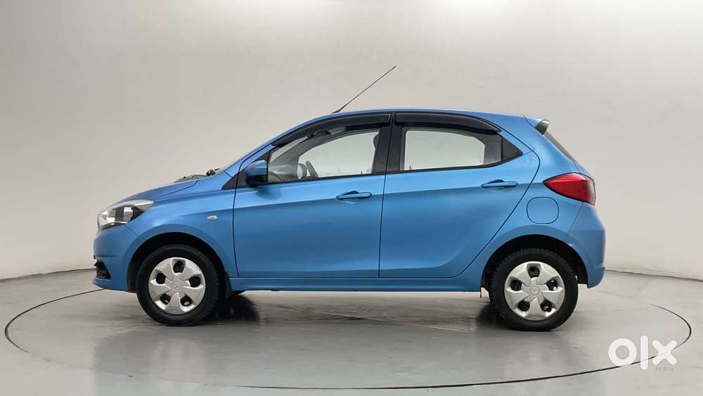 Tata Tiago 1.2 Revotron Xt, 2016, Petrol
