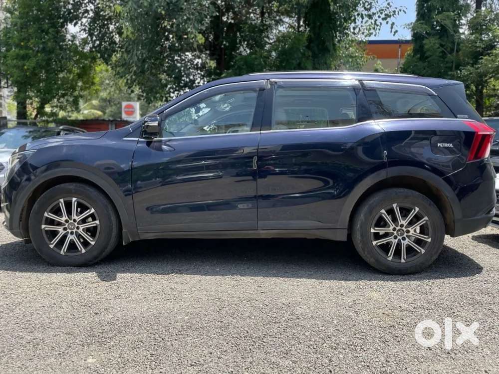 Mahindra Xuv700 2.2 Ax 7 Diesel At Str, 2022, Diesel