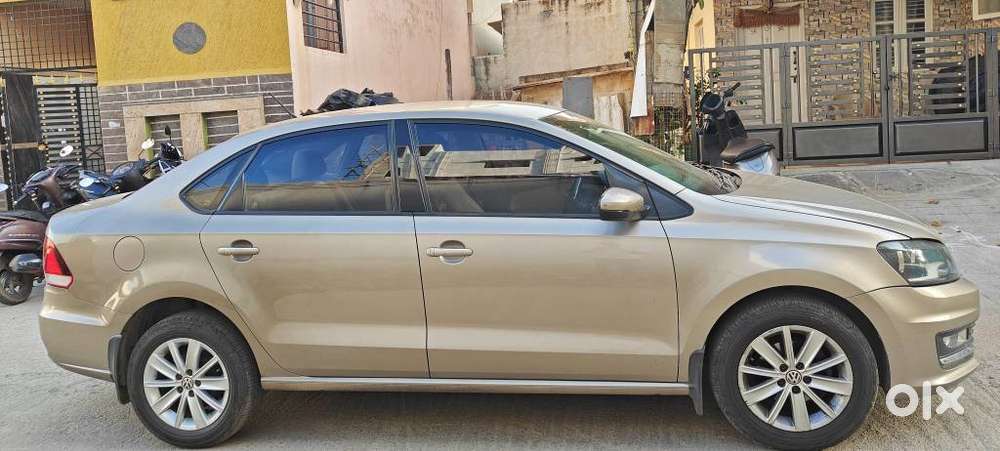 Volkswagen Vento Celeste 1.2 TSI Highline AT, 2015, Petrol