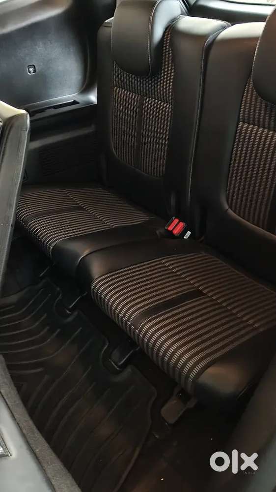 Kia Carens 1.4 Prestige 2023