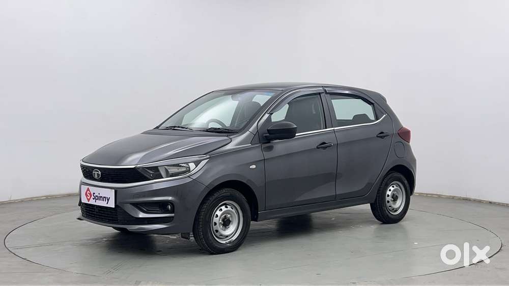 Tata Tiago Xe, 2025, Petrol