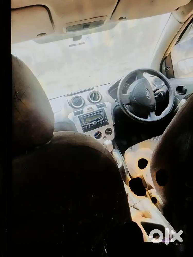 Ford Figo 2011 Petrol 100000 Km Driven