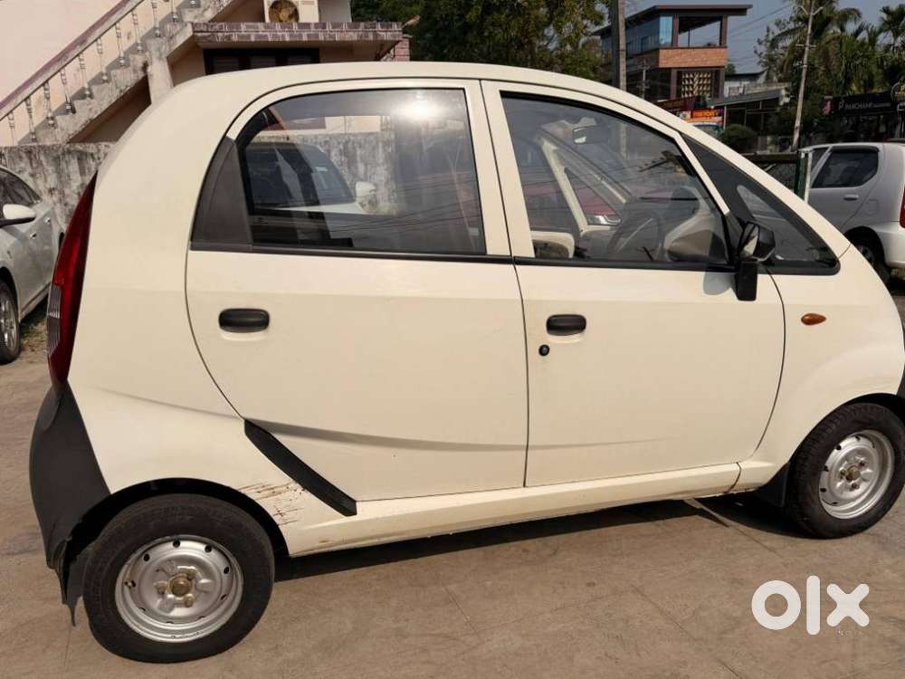 Tata Nano Xe, 2012, Petrol