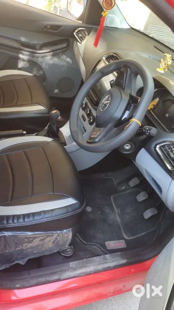 Tata Tiago 2023 Revotron Petrol