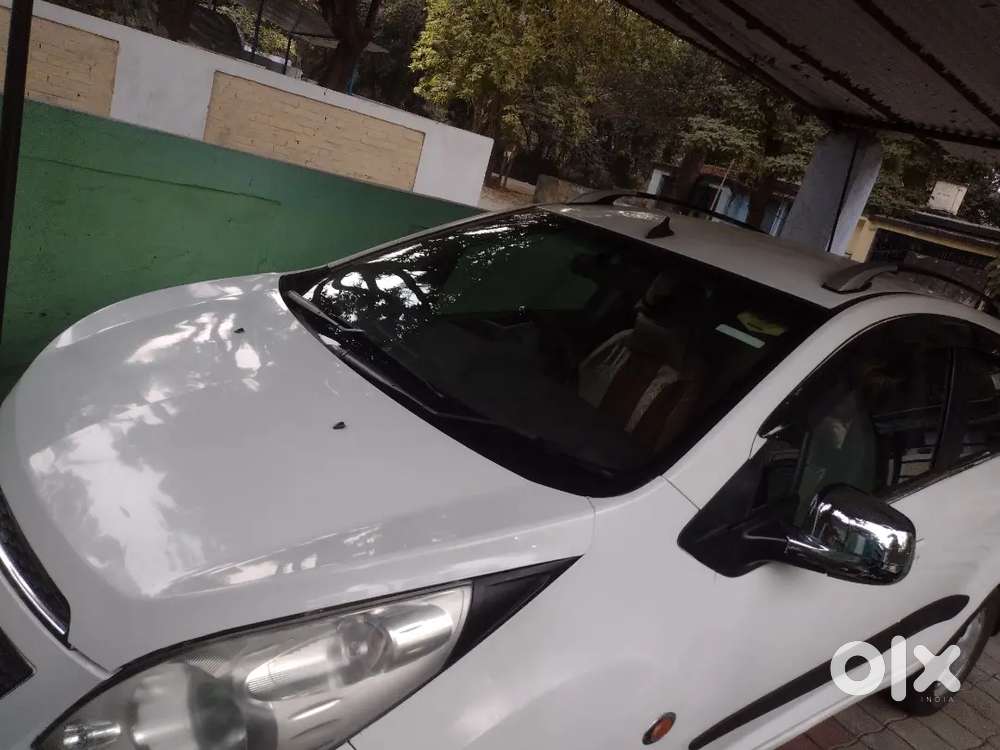 Chevrolet Beat 2011 Petrol 52000 Km Driven
