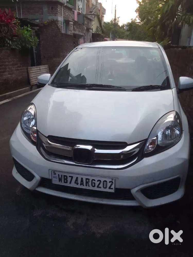 Honda Amaze 2017 Petrol Well Maintained