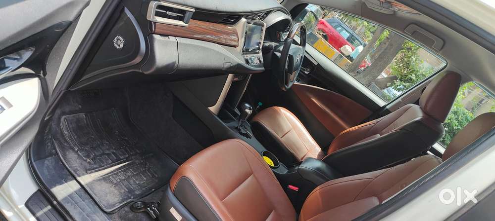 Toyota Innova Crysta [2020-ongoing] 2.4 Zx 7 Str, 2022, Diesel