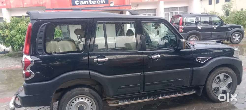 Mahindra Scorpio Classic 2023