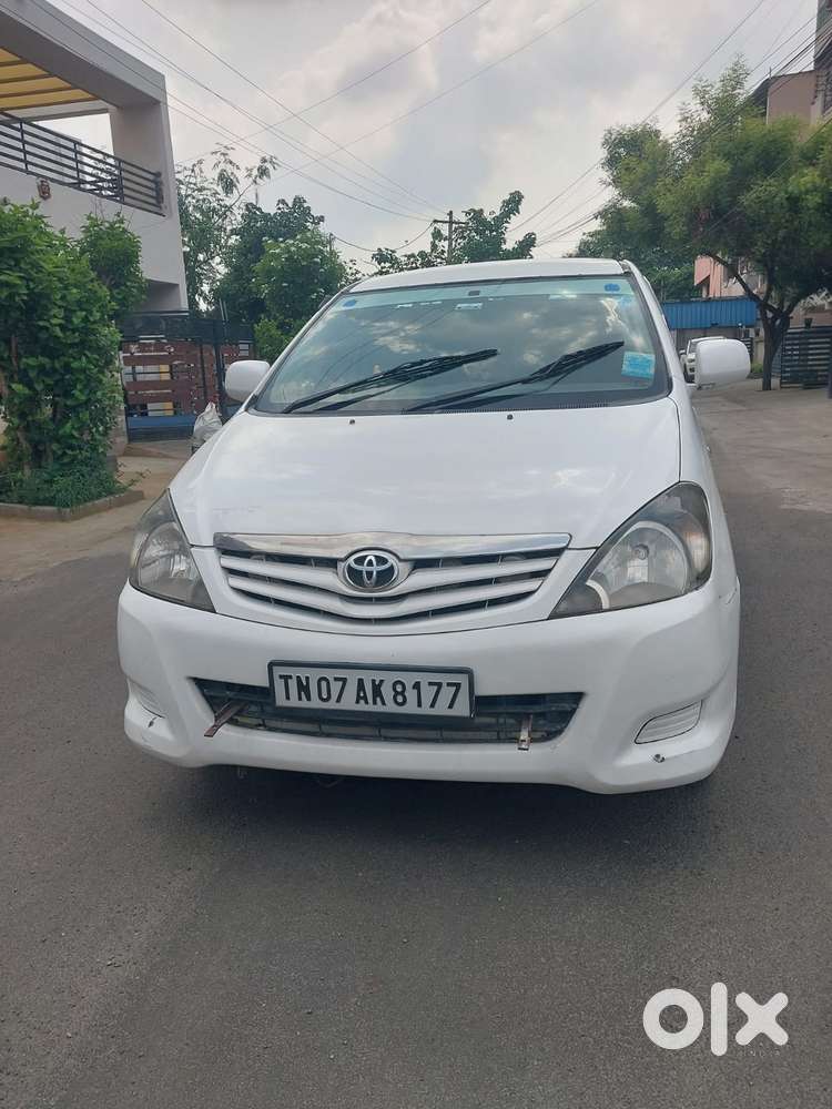 Toyota Innova 2004-2011 2.5 G4 Diesel 8-seater, 2006, Diesel