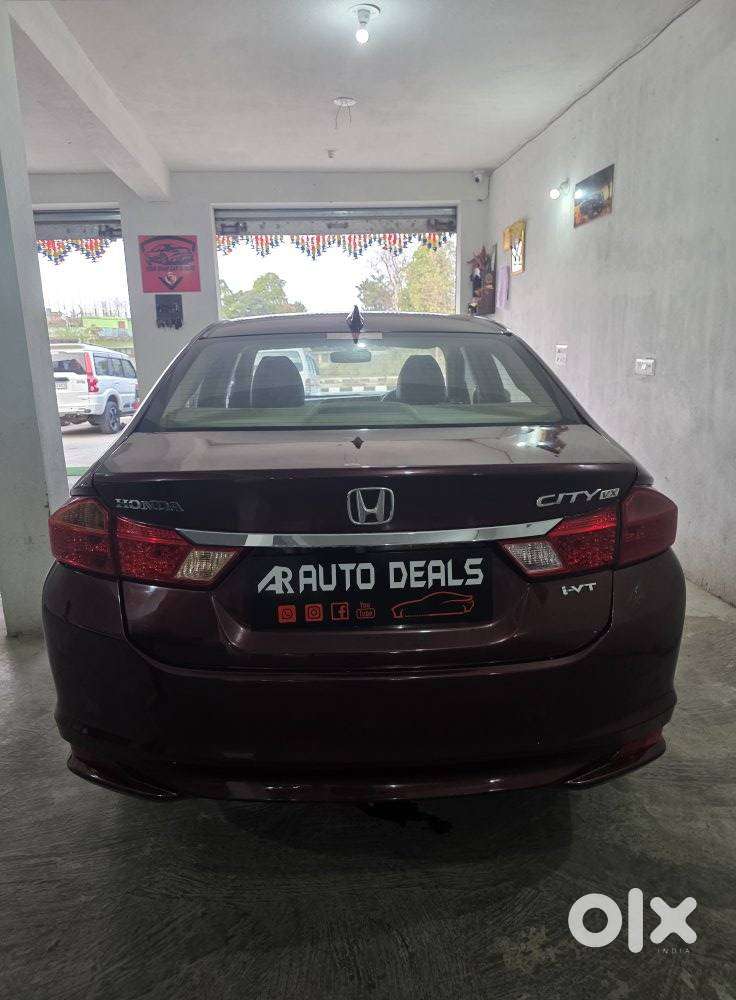 Honda City 2011-2013 1.5 V Mt Sunroof, 2014, Petrol