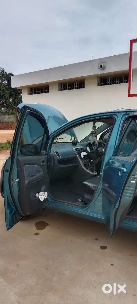 Maruti Suzuki Ritz Petrol Manual 2010