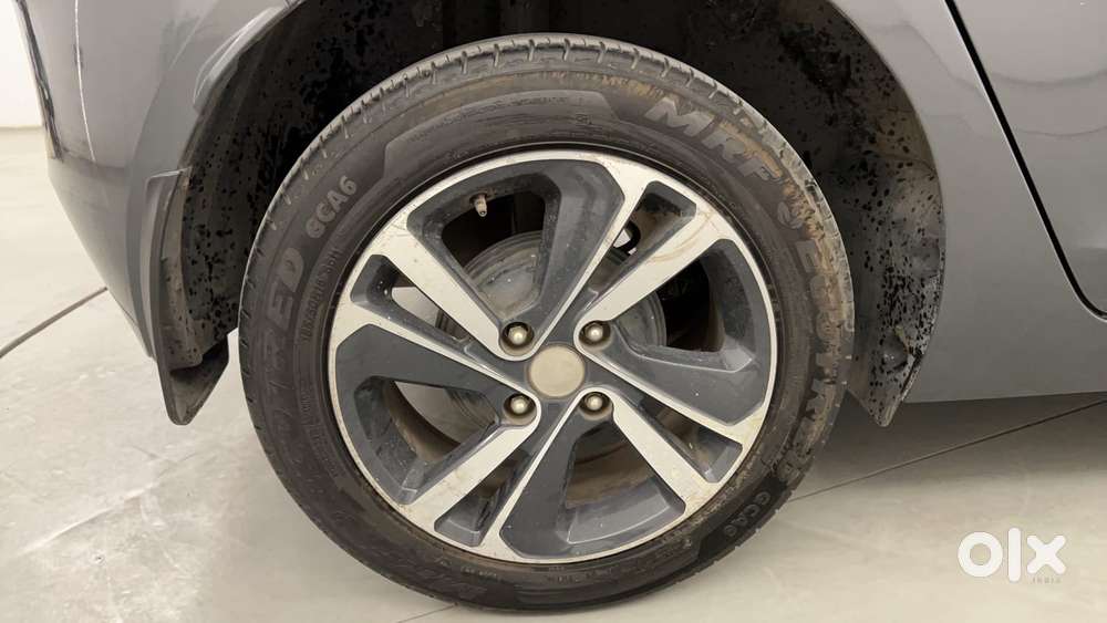 Tata Altroz Xza Plus (s), 2024, Petrol