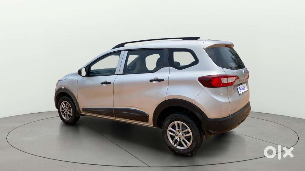 Renault Triber Rxl, 2023, Petrol