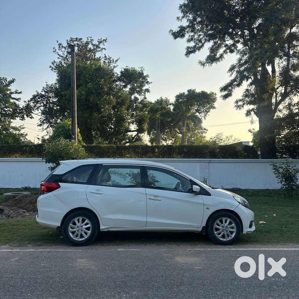 Honda Mobilio V I-vtec, 2014, Petrol