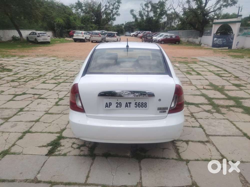Hyundai Verna Crdi Vgt Sx 1.5, 2010, Diesel