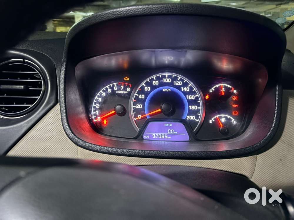 Hyundai Grand I10 Sportz 2016 Model