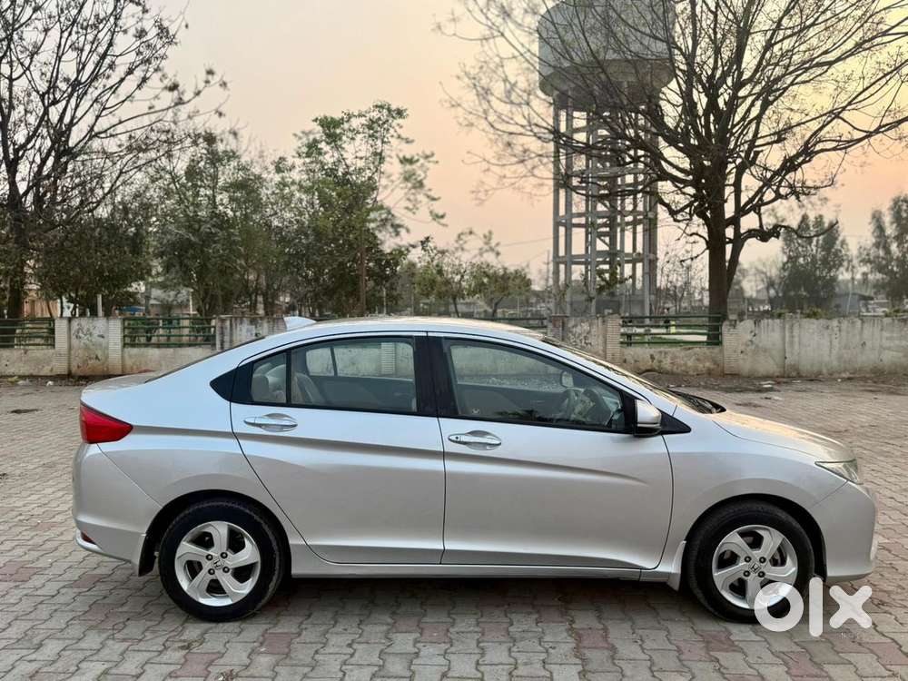 Honda City I-dtec V, 2015, Diesel