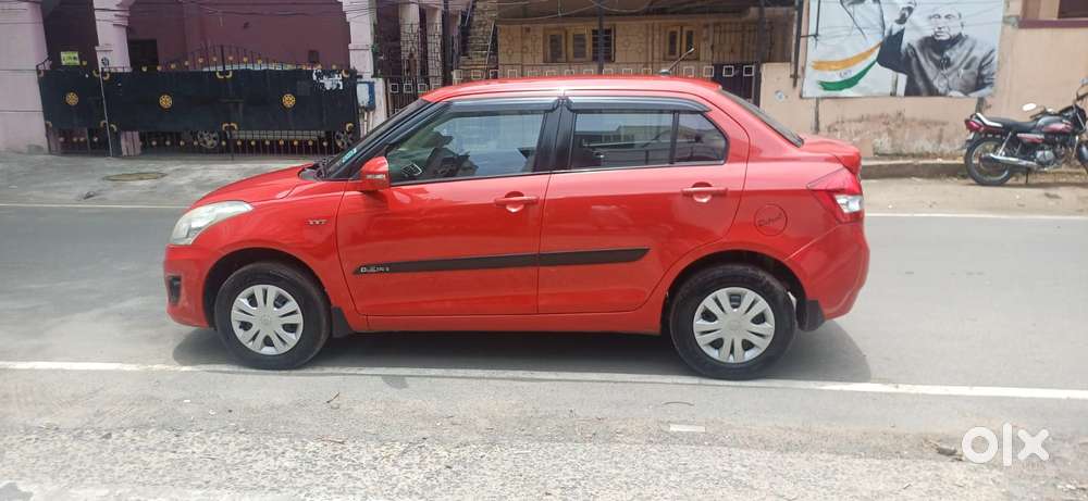 Maruti Suzuki Swift Dzire 1.2 Vxi Bsiv, 2015, Petrol