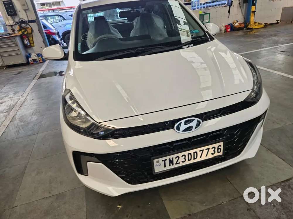 Hyundai Aura 2023 Petrol 18000 Km Driven