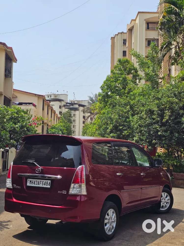 Toyota Innova 2011 Diesel 115000 Km Driven