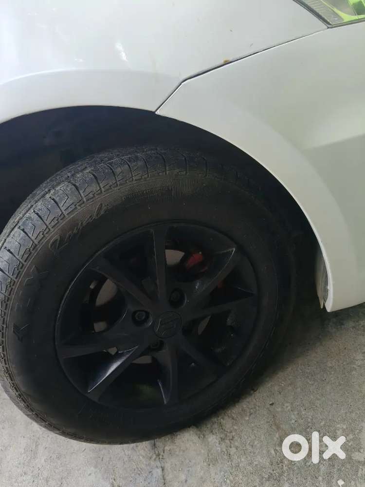 Maruti Suzuki Swift 2016