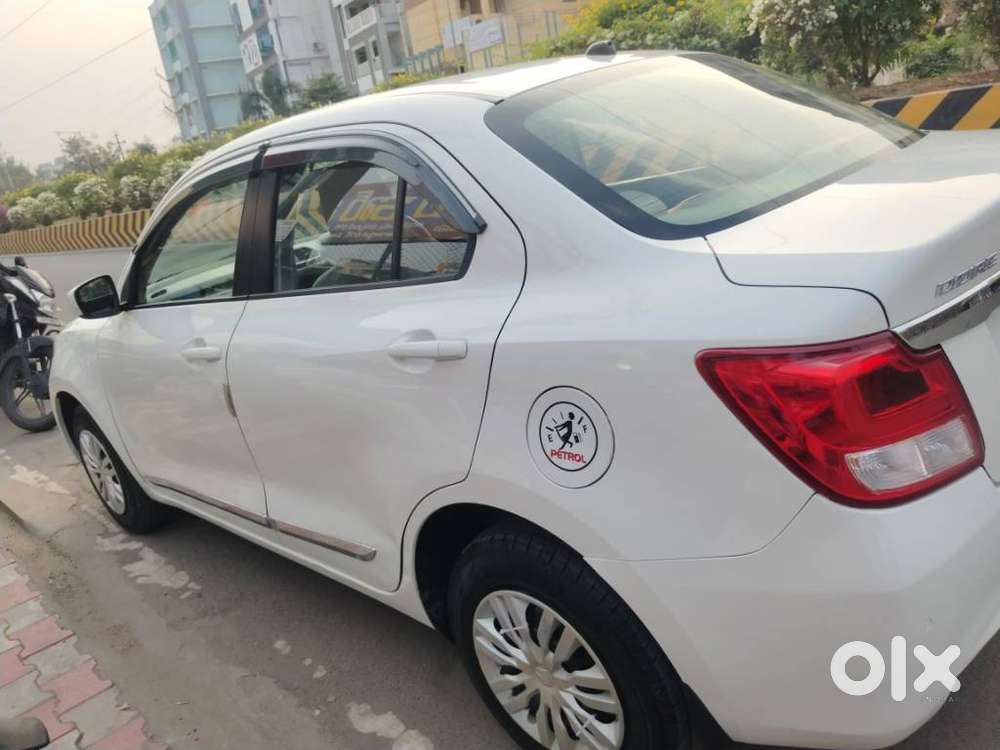 Maruti Suzuki Dzire 1.2 Vxi, 2021, Petrol