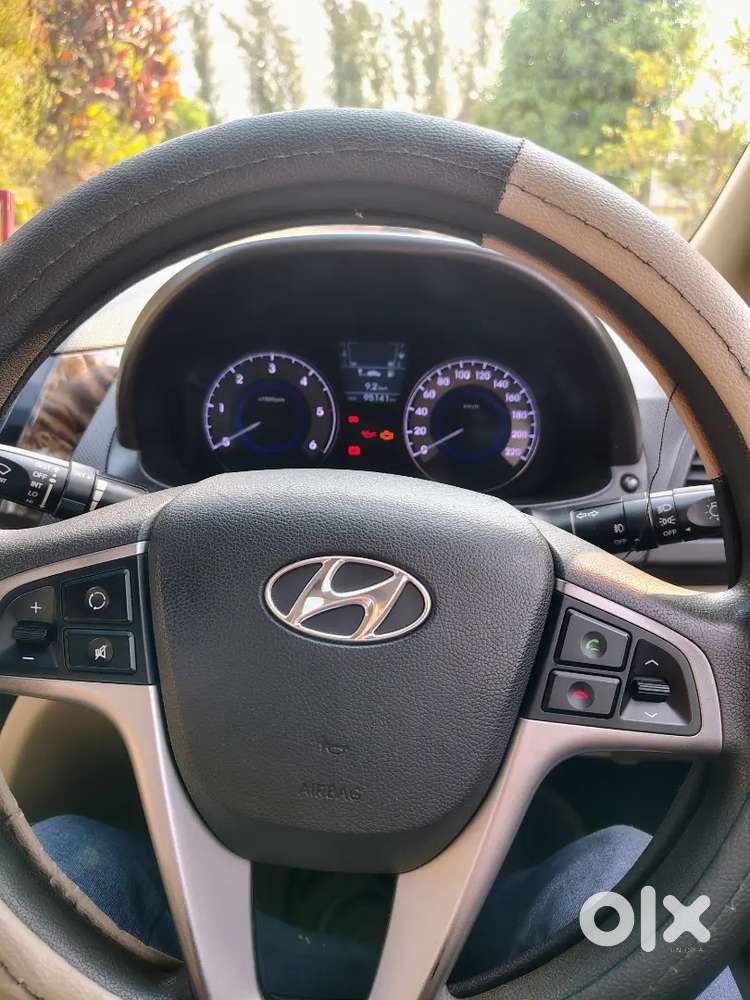 Hyundai Fluidic Verna 2012 Electric 96800 Km Driven