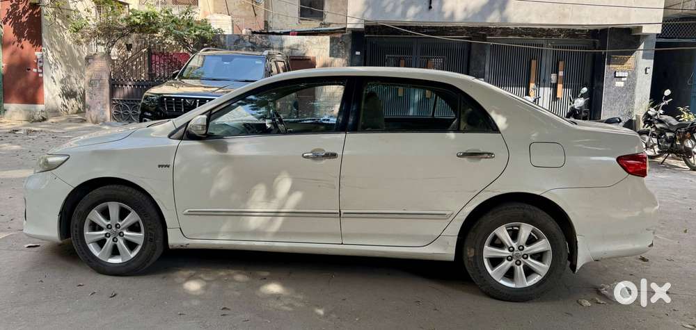 Toyota Corolla Altis