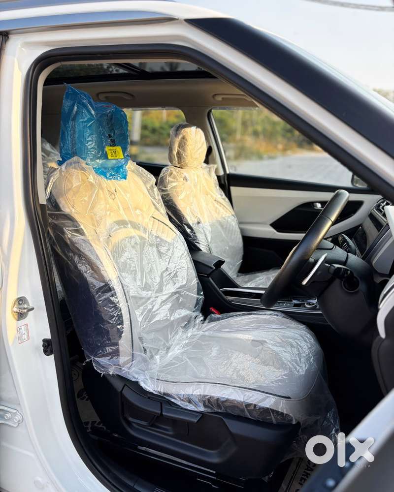 Hyundai Creta 1.5 Mpi Sx Petrol Ivt, 2023, Cng & Hybrids