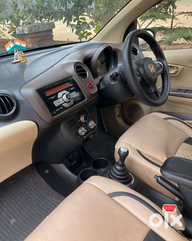 Honda Brio Petrol 2012