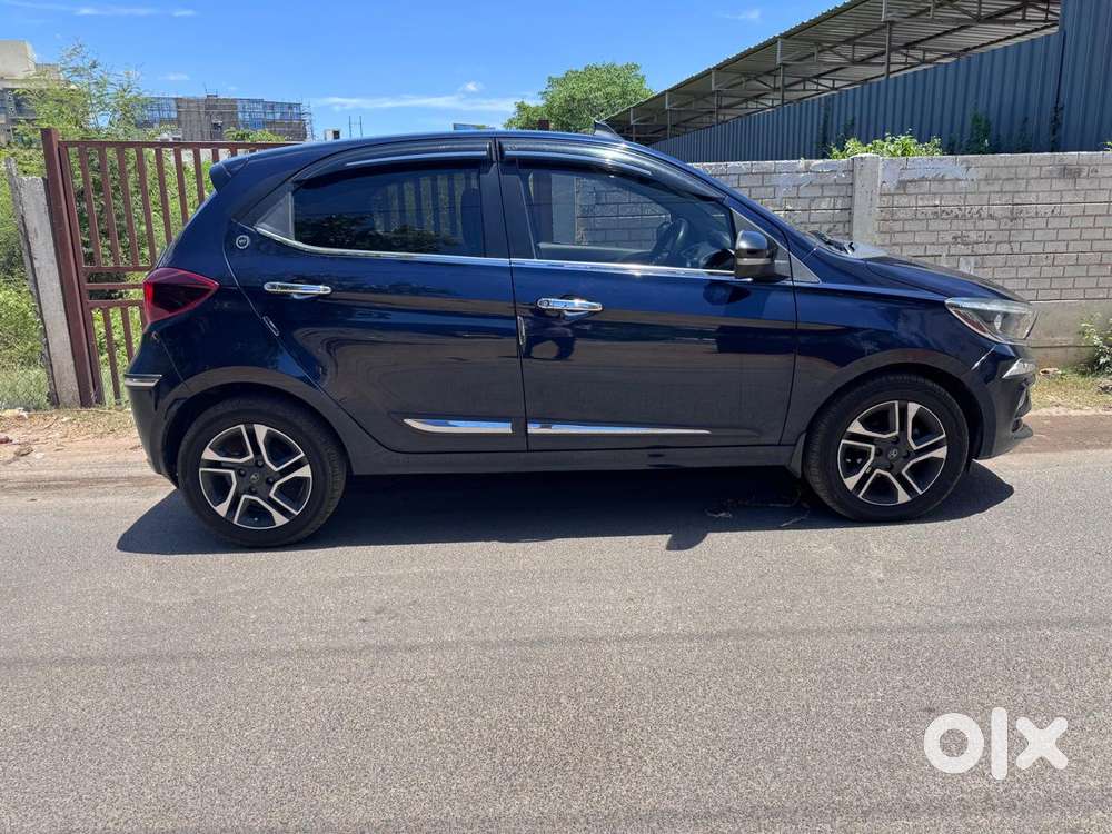 Tata Tiago 1.2 Revotron Xz (o), 2023, Petrol