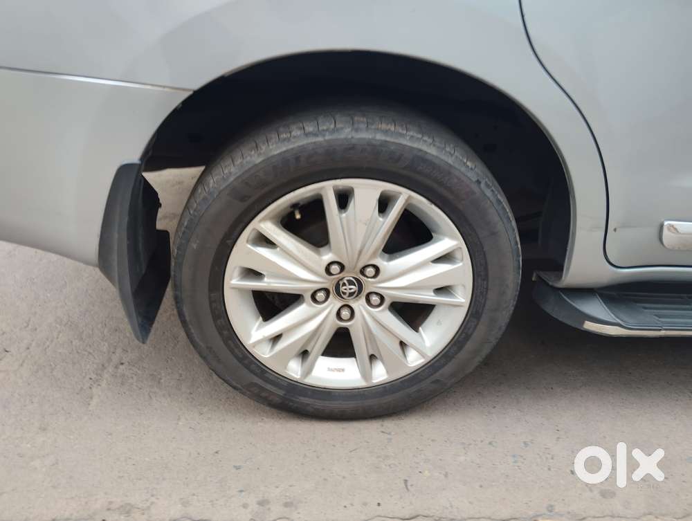 Toyota Innova Crysta [ ] 2.4 Zx At 7 Str, 2020, Diesel