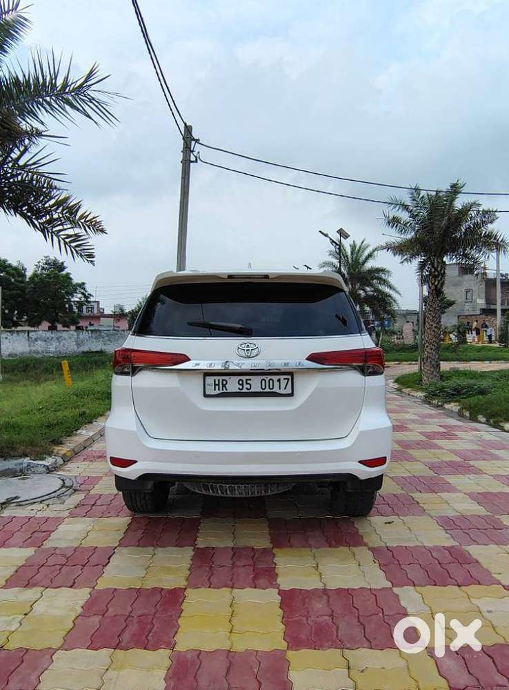 Toyota Fortuner 4x2 At 2.8 Diesel, 2017, Diesel