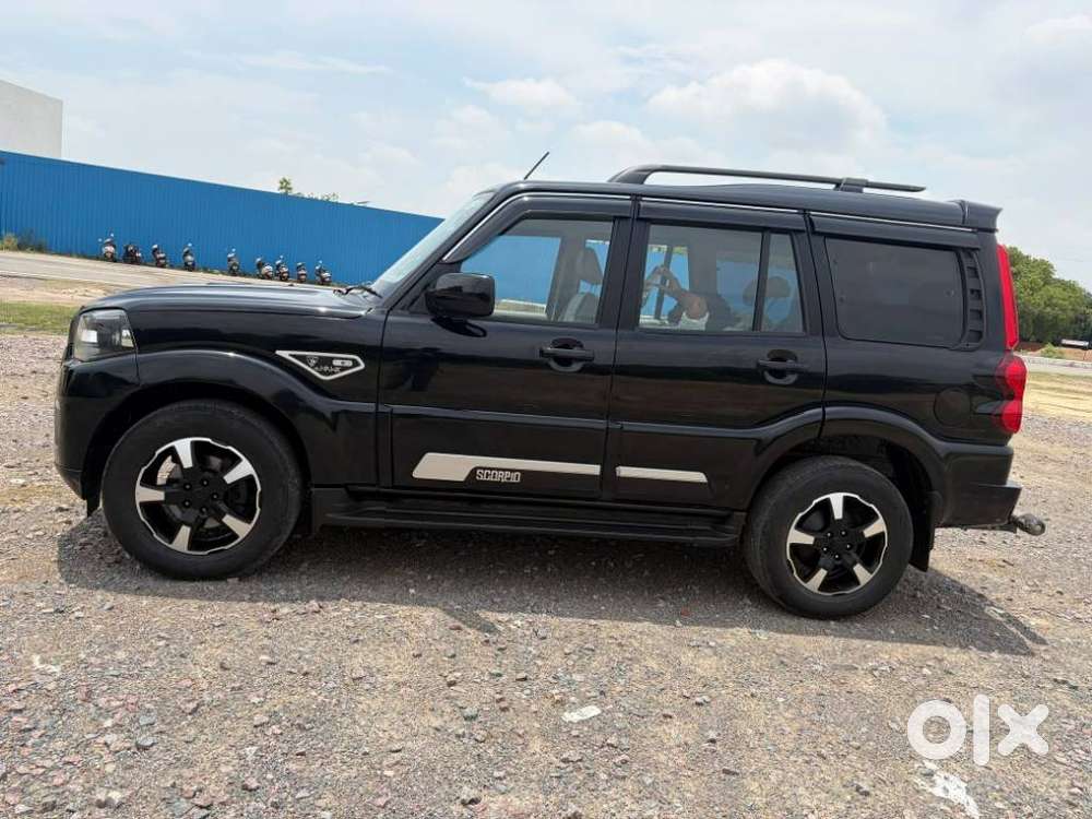 Mahindra Scorpio Classic 2.2 S 11 Mt 7 Cc, 2023, Diesel