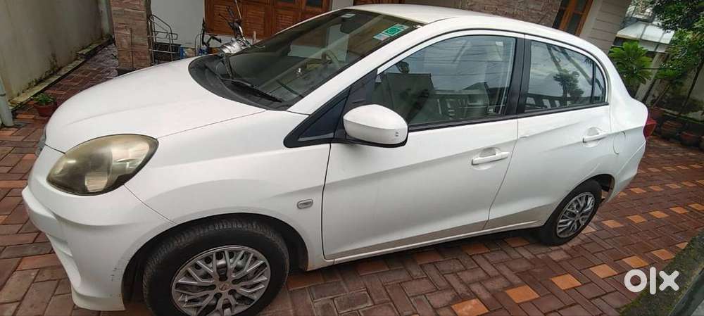 Honda Amaze 2014