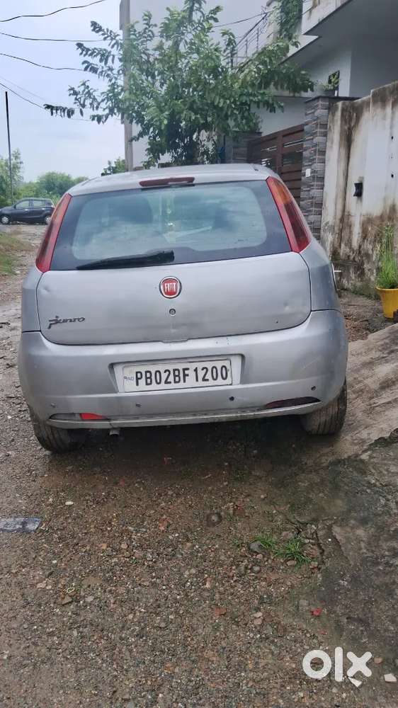 Fiat Grand Punto 2011 Diesel 120000 Km Driven