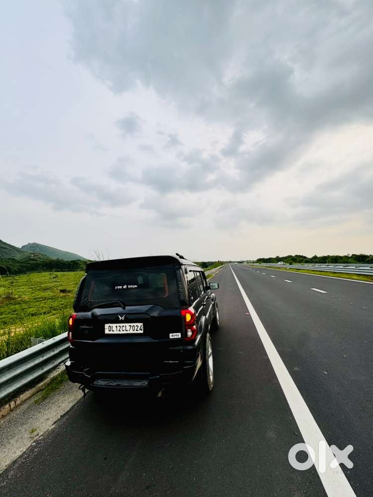 Mahindra Scorpio Classic 2017 Year