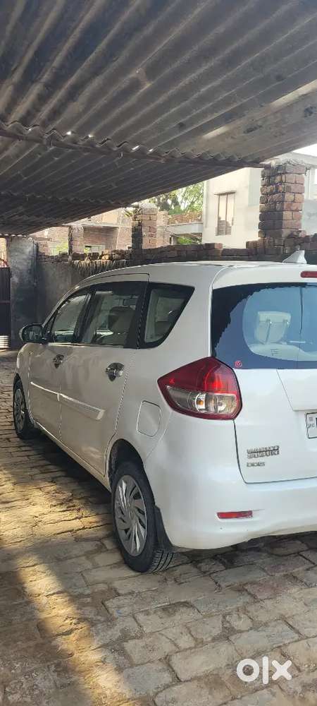 Maruti Suzuki Ertiga 2012