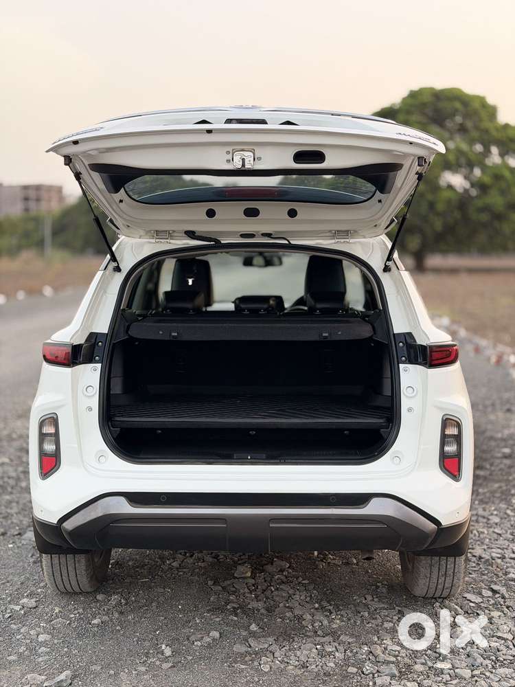 Toyota Urban Cruiser Hyryder 1.5 V Hybrid, 2023, Petrol