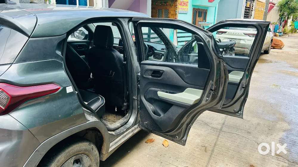 Tata Punch Adventure 2024 P Year: 2024 - Fuel: Petrol - Tretrol Manual