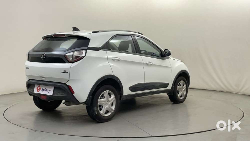 Tata Nexon 1.2 Revotron Xz, 2018, Petrol