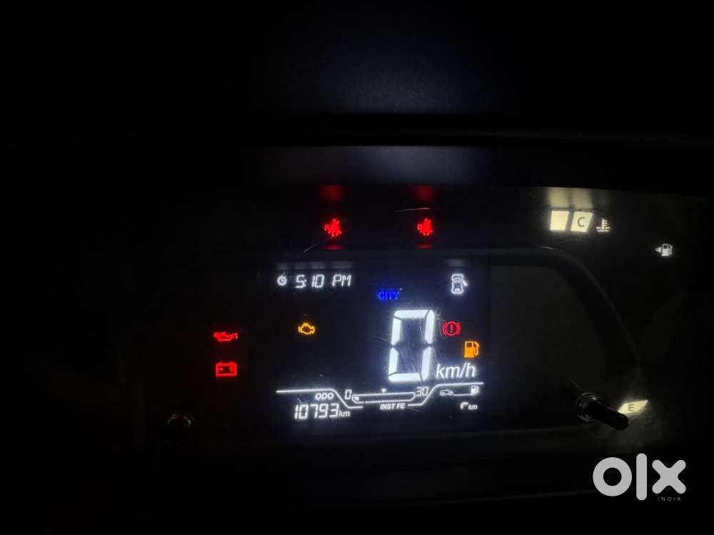 Tata Punch Pure, 2025, Petrol