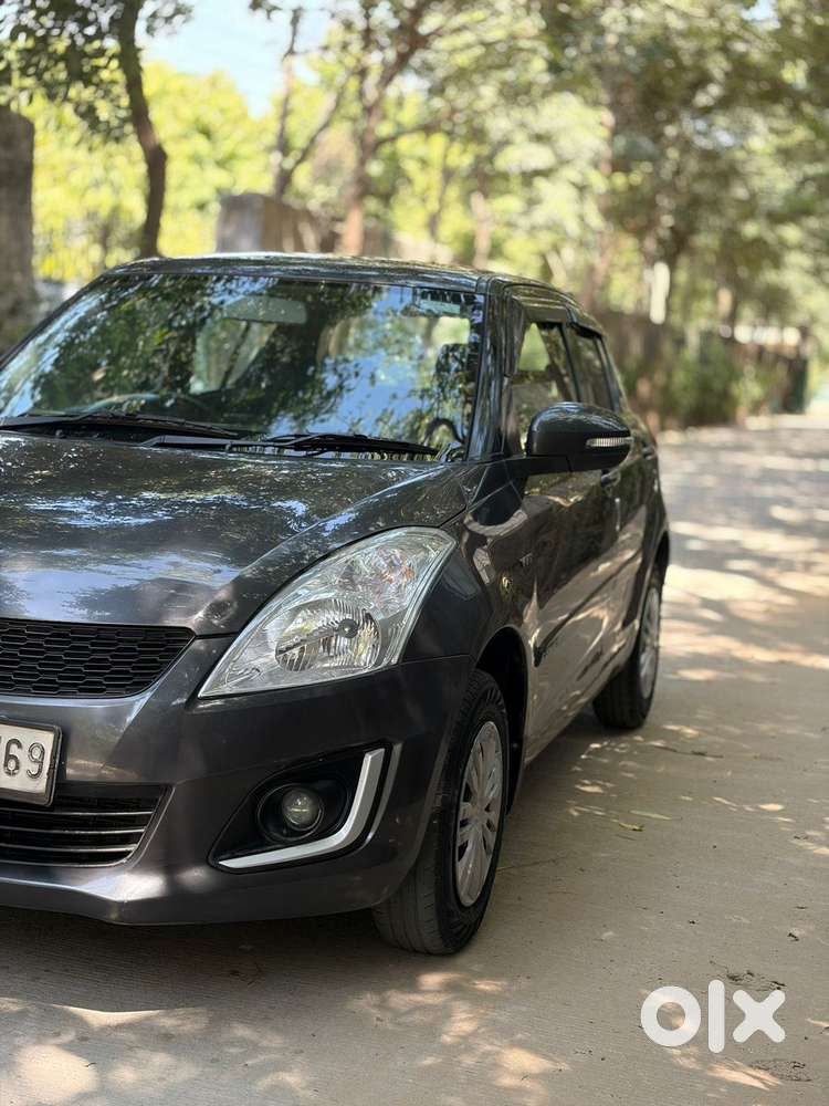 Maruti Suzuki Swift Vxi, 2015, Petrol