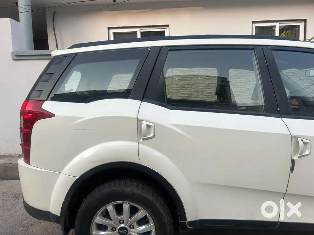 Mahindra Xuv500 Diesel 2016 Second Owner