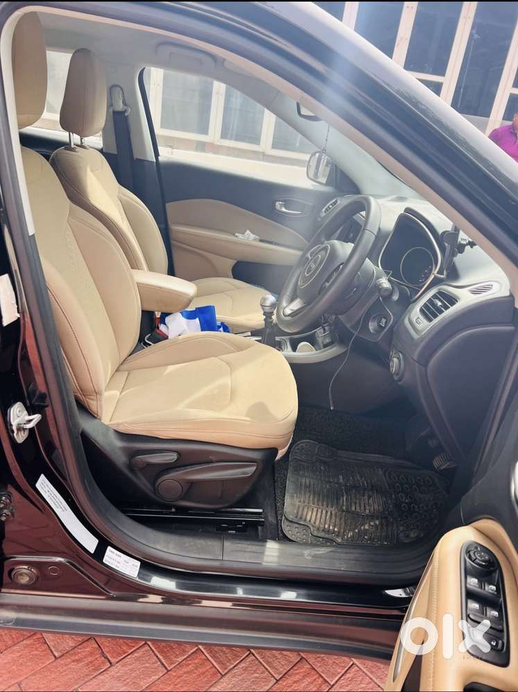 Jeep Compass 2.0 Longitude Option, 2017, Diesel