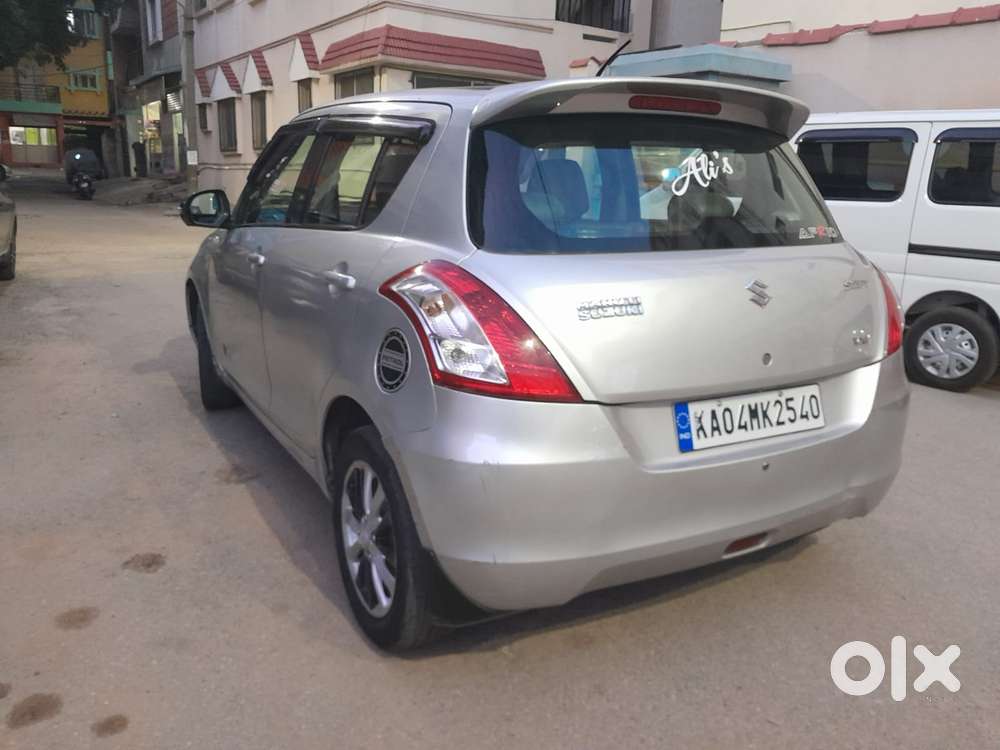 Maruti Suzuki Swift Vxi Optional, 2012, Petrol