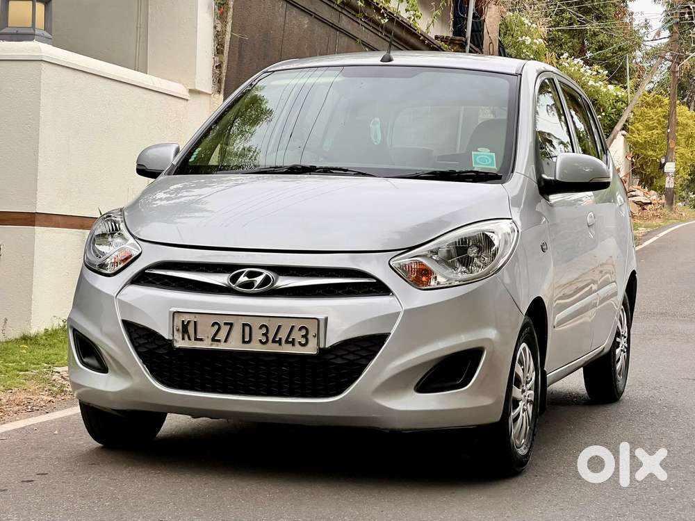 Hyundai I10 Sportz At, 2013, Petrol